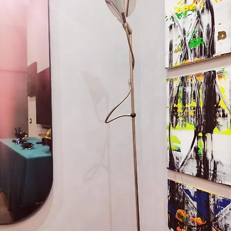 Gians Oda ve Kahvaltı Napoli